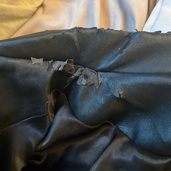 Black Leather Fringe Jacket - Picture 10 of 11